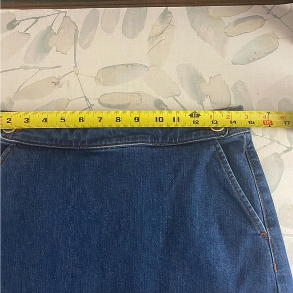 Ann Taylor Weekend A line Womens Denim Mini skirt size 0 - Picture 9 of 9